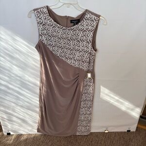 RM Richards Taupe and White Midi Dress. Wedding/Formal  INV25/375